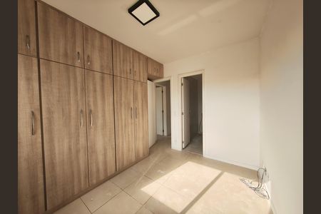Apartamento à venda com 156m², 4 quartos e 2 vagas Apartamento à venda com 156m², 4 quartos e 2 vagasSuíte 2