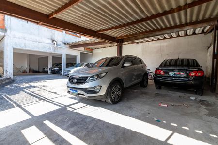 Garagem de casa à venda com 4 quartos, 135m² em Vila Bela Vista (zona Norte), São Paulo