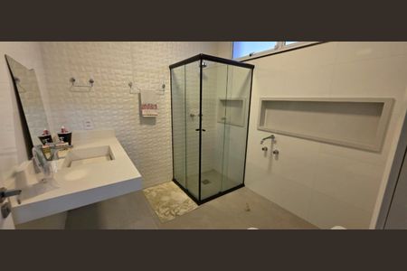 Foto 12 de casa para alugar com 6 quartos, 384m² em Santo Amaro, São Paulo