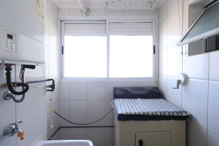 Área de Serviço de apartamento para alugar com 3 quartos, 74m² em Vila Carrão, São Paulo