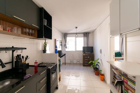Cozinha de apartamento à venda com 1 quarto, 27m² em Vila Ema, São Paulo