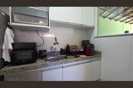 Casa para alugar com 2 quartos, 180m² em Aeronautas, Lagoa Santa