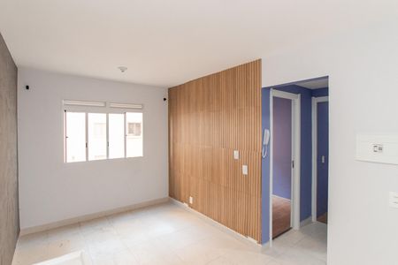 Sala e Cozinha de apartamento para alugar com 2 quartos, 33m² em Vila Maria, São Paulo