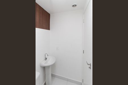 Apartamento para alugar com 33m², 2 quartos e sem vaga Apartamento para alugar com 33m², 2 quartos e sem vagaBanheiro