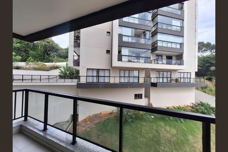 Studio para alugar com 30m², 1 quarto e 1 vaga Studio para alugar com 30m², 1 quarto e 1 vagaVaranda