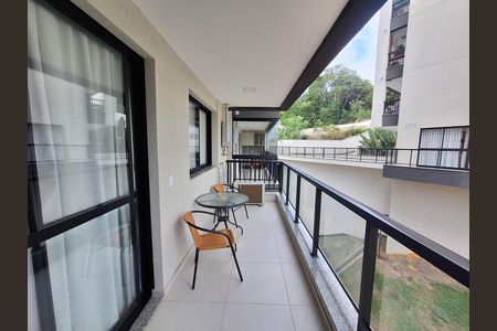 Studio para alugar com 30m², 1 quarto e 1 vaga Studio para alugar com 30m², 1 quarto e 1 vagaVaranda