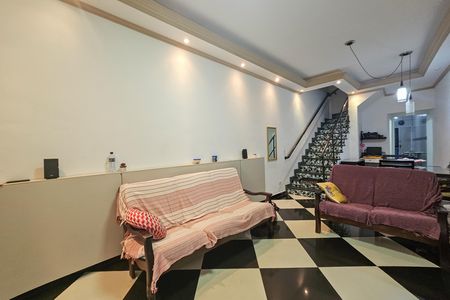 Casa para alugar com 84m², 2 quartos e 1 vaga