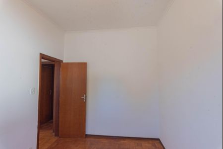 Casa para alugar com 130m², 2 quartos e 3 vagas Casa para alugar com 130m², 2 quartos e 3 vagasQuarto 2