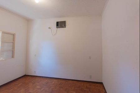 Quarto 1 de casa para alugar com 2 quartos, 130m² em Jardim Chapadão, Campinas