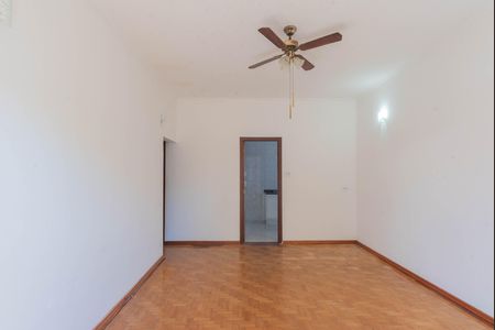 Sala de casa para alugar com 2 quartos, 130m² em Jardim Chapadão, Campinas