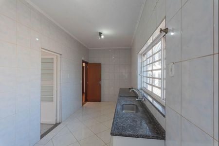 Casa para alugar com 130m², 2 quartos e 3 vagas Casa para alugar com 130m², 2 quartos e 3 vagasCozinha