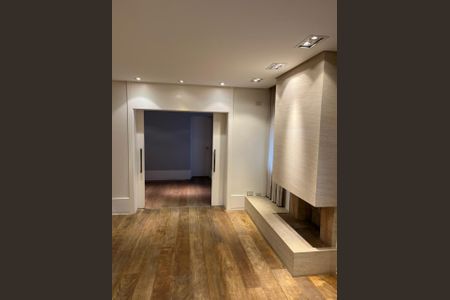 Apartamento para alugar com 3 quartos, 220m² em Itaim Bibi, São Paulo