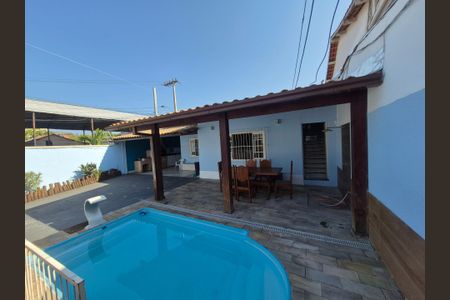 Casa à venda com 4 quartos, 180m² em Piratininga, Niterói