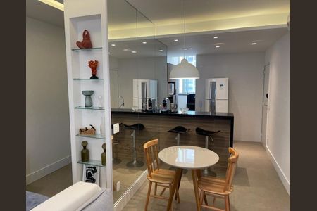 Apartamento à venda com 30m², 1 quarto e sem vaga