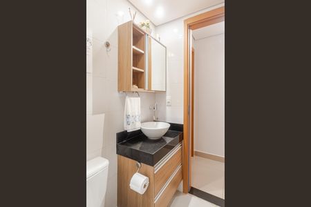 Banheiro de apartamento para alugar com 2 quartos, 43m² em Fundacao da Casa Popular, Campinas