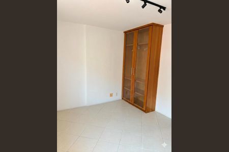 Casa de Condomínio à venda com 4 quartos, 220m² em Recreio dos Bandeirantes, Rio de Janeiro
