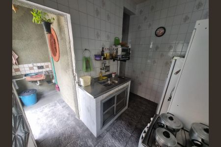 Casa à venda com 2 quartos, 100m² em Penha Circular, Rio de Janeiro