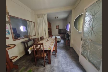 Casa à venda com 100m², 2 quartos e sem vaga
