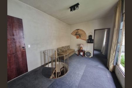 Casa à venda com 2 quartos, 100m² em Penha Circular, Rio de Janeiro