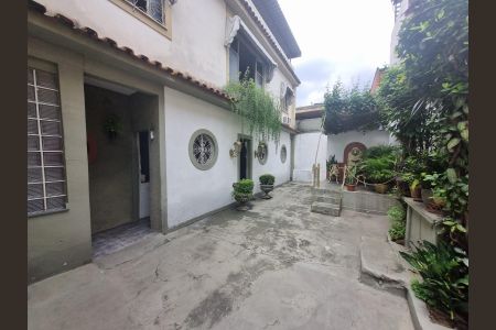 Casa à venda com 100m², 2 quartos e sem vaga