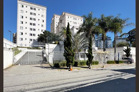 Apartamento para alugar com 48m², 2 quartos e 1 vaga Apartamento para alugar com 48m², 2 quartos e 1 vagaFachada