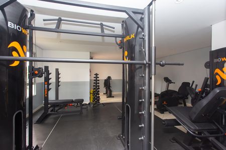 Apartamento para alugar com 48m², 2 quartos e 1 vaga Apartamento para alugar com 48m², 2 quartos e 1 vagaÁrea comum - Academia