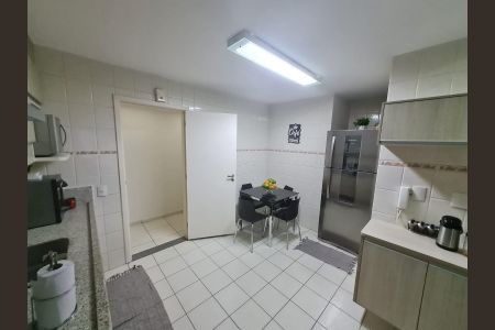 Apartamento à venda com 115m², 3 quartos e 1 vaga