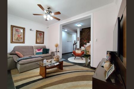 Casa à venda com 4 quartos, 218m² em Vaz Lobo, Rio de Janeiro