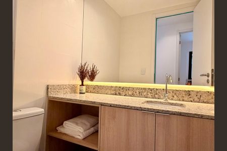 Apartamento à venda com 2 quartos, 65m² em Maracanã, Rio de Janeiro