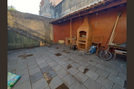 Casa à venda com 240m², 4 quartos e 3 vagas