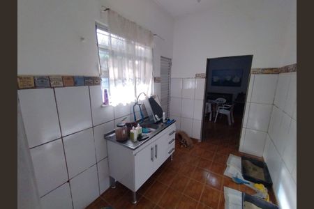 Casa à venda com 240m², 4 quartos e 3 vagas