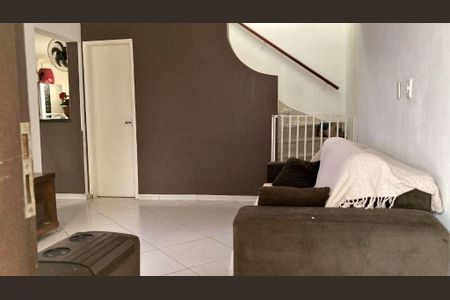 Casa à venda com 3 quartos, 120m² em Jardim Santa Mena, Guarulhos