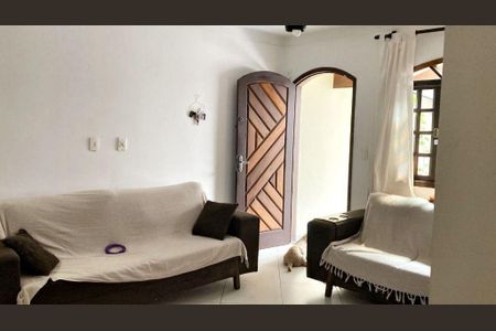 Casa à venda com 3 quartos, 120m² em Jardim Santa Mena, Guarulhos