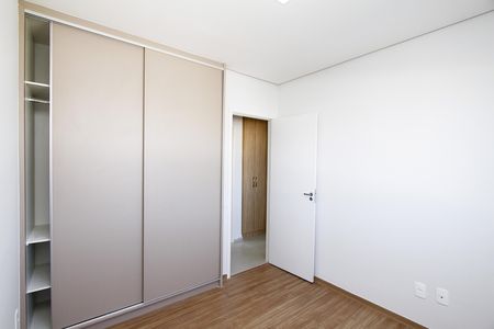 Apartamento para alugar com 70m², 3 quartos e 2 vagasQuarto 3