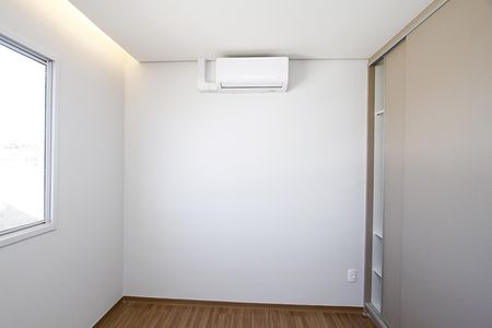 Apartamento para alugar com 70m², 3 quartos e 2 vagasQuarto 3