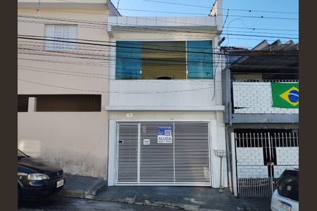 Fachada de casa para alugar com 3 quartos, 80m² em Jardim Ondina, São Paulo