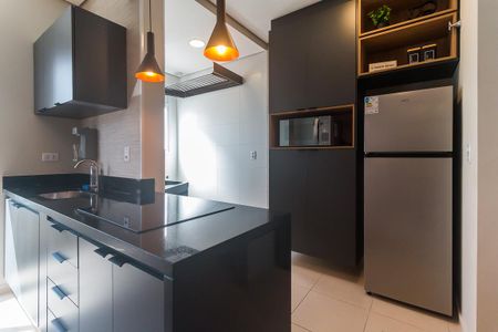 Cozinha de kitnet/studio para alugar com 1 quarto, 44m² em Vila Mogilar, Mogi das Cruzes