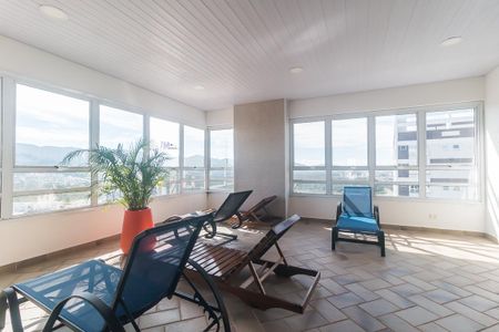 Área comum de kitnet/studio para alugar com 1 quarto, 44m² em Vila Mogilar, Mogi das Cruzes