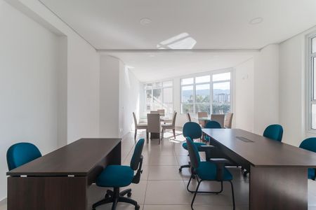 Studio para alugar com 44m², 1 quarto e 1 vagaOffice Station