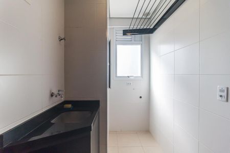 Área de Serviço de kitnet/studio para alugar com 1 quarto, 44m² em Vila Mogilar, Mogi das Cruzes
