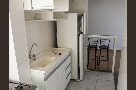 Cozinha  de apartamento para alugar com 2 quartos, 42m² em Guaratiba, Rio de Janeiro