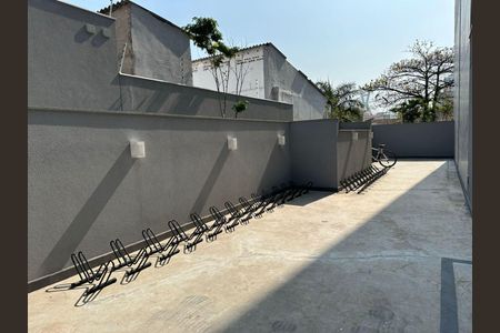 Apartamento à venda com 2 quartos, 94m² em Vila Cordeiro, São Paulo