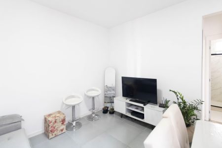 Apartamento para alugar com 2 quartos, 44m² em Cosmos, Rio de Janeiro