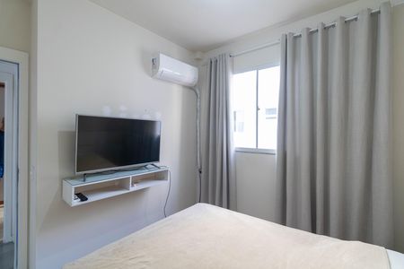 Quarto 1 de apartamento para alugar com 2 quartos, 44m² em Cosmos, Rio de Janeiro