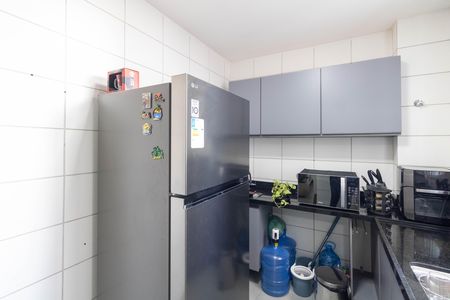 Apartamento para alugar com 44m², 2 quartos e 1 vaga Apartamento para alugar com 44m², 2 quartos e 1 vagaCozinha e Área de Serviço