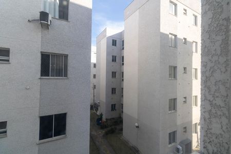 Vista do Quarto 1 de apartamento para alugar com 2 quartos, 44m² em Cosmos, Rio de Janeiro