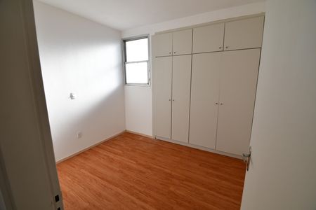 Apartamento à venda com 80m², 2 quartos e 1 vagaQuarto 2