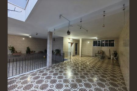 Casa à venda com 442m², 4 quartos e 2 vagas