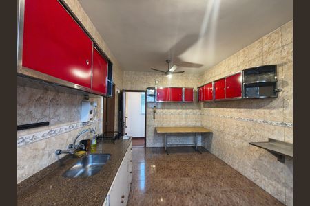 Casa para alugar com 4 quartos, 442m² em Freguesia (jacarepaguá), Rio de Janeiro