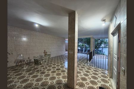 Casa à venda com 442m², 4 quartos e 2 vagas